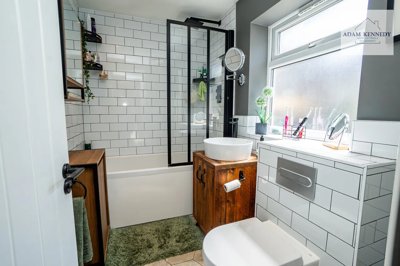 3 Batley Road, Enfield, Greater London, EN2 0JG, photo 10