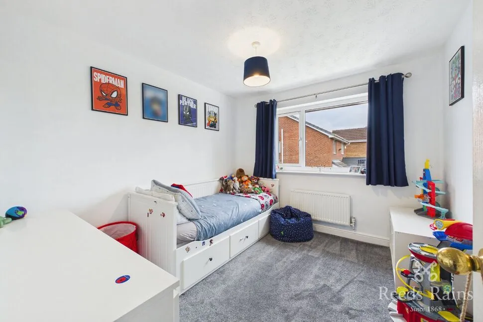 Queensbury Court, Normanton, WF6, photo 7