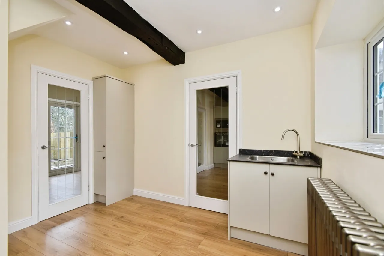 Madeley Manor, CREWE, Cheshire, CW3, photo 8