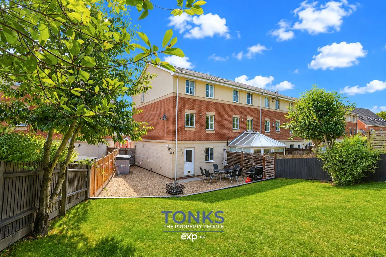 Manson Drive, Cradley Heath, B64, photo 2
