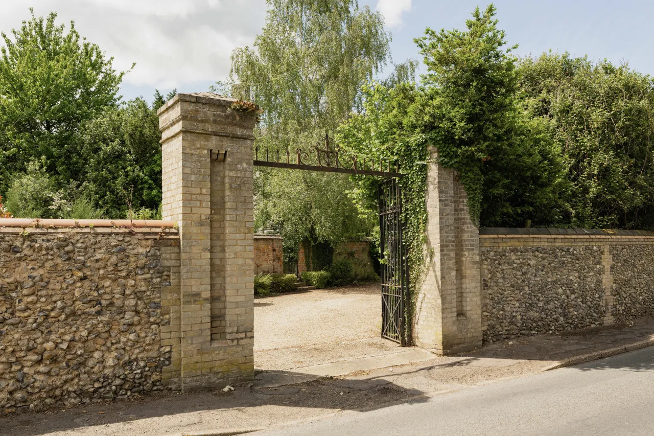 Watton Road, Shropham, NR17, photo 38