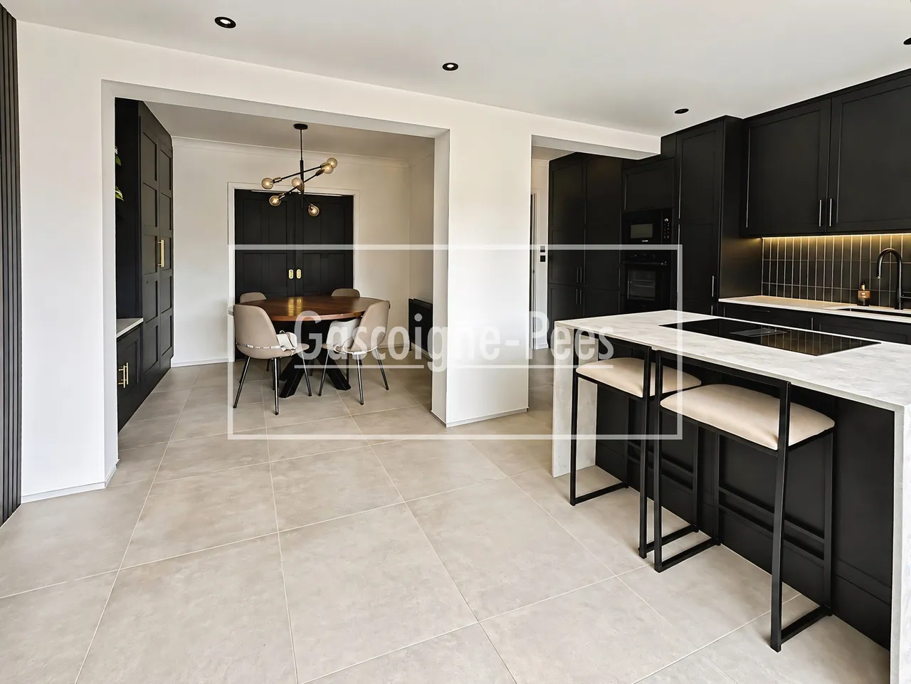 Elmstead Gardens- Worcester park, KT4, photo 3