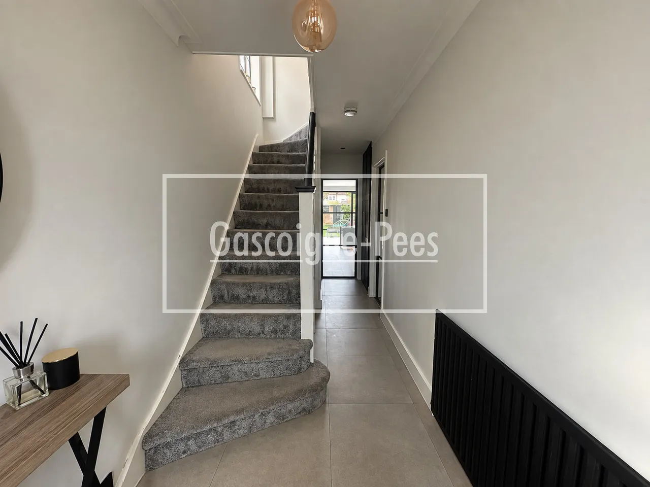 Elmstead Gardens- Worcester park, KT4, photo 12
