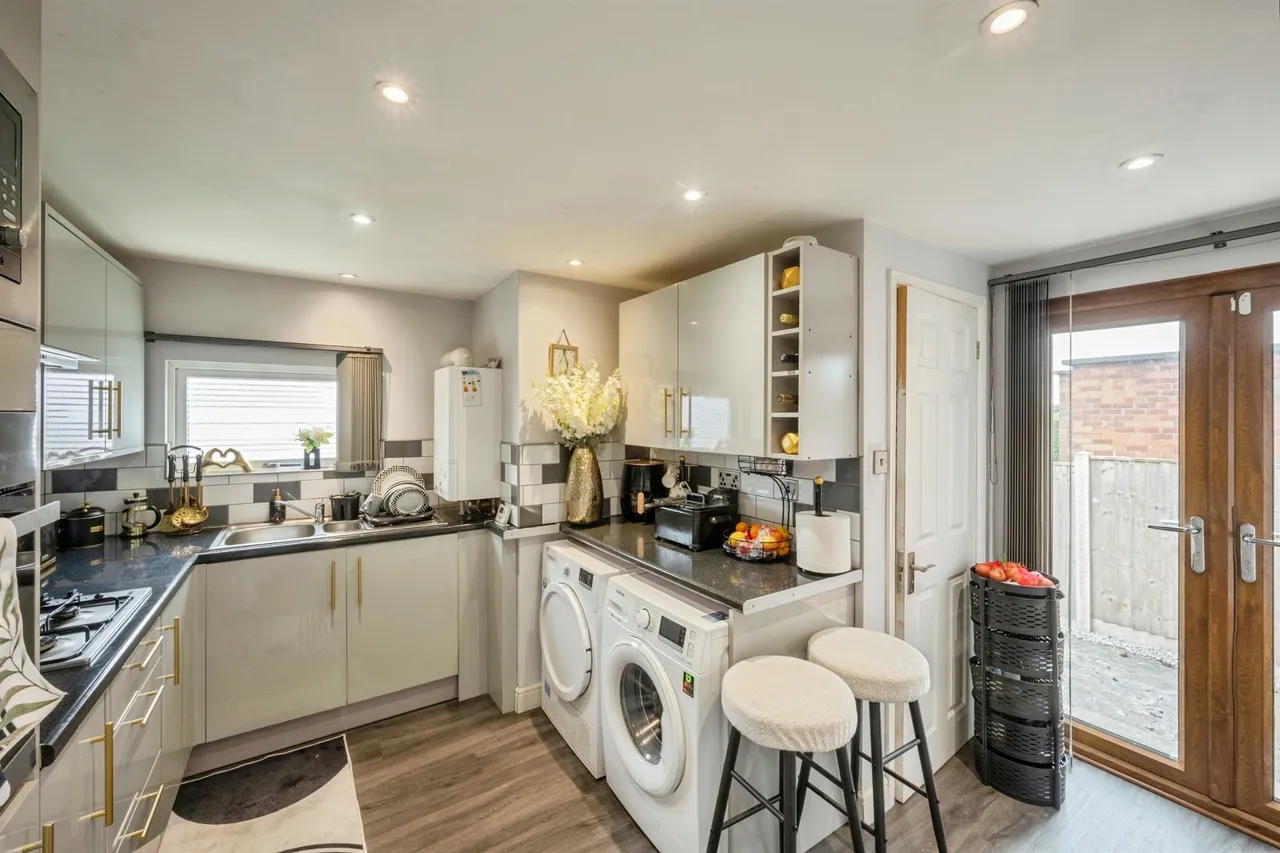 Fair View Avenue, Woodlands, Doncaster, photo 7