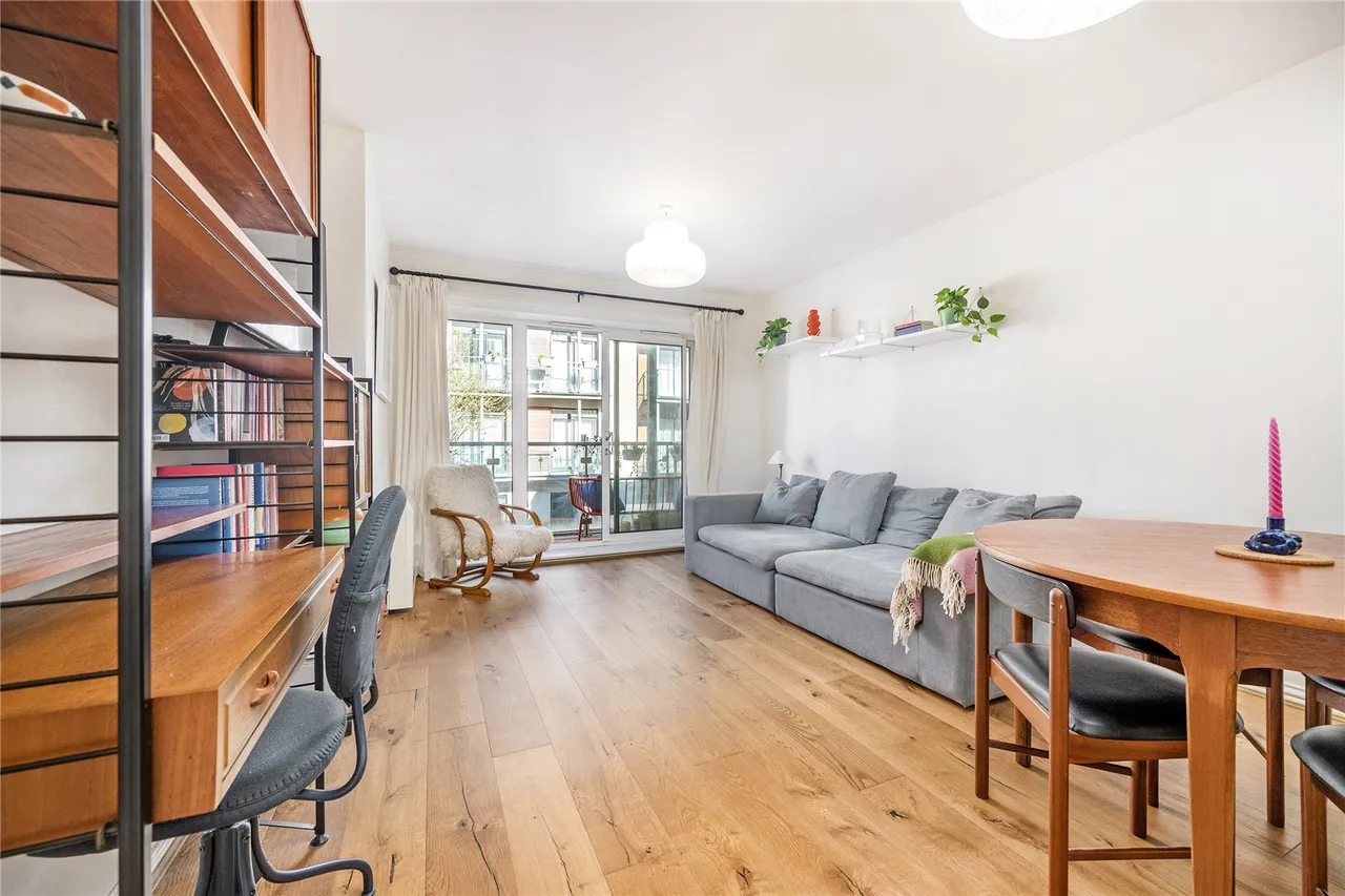 Oakwood Close, Hither Green, SE13, photo 2