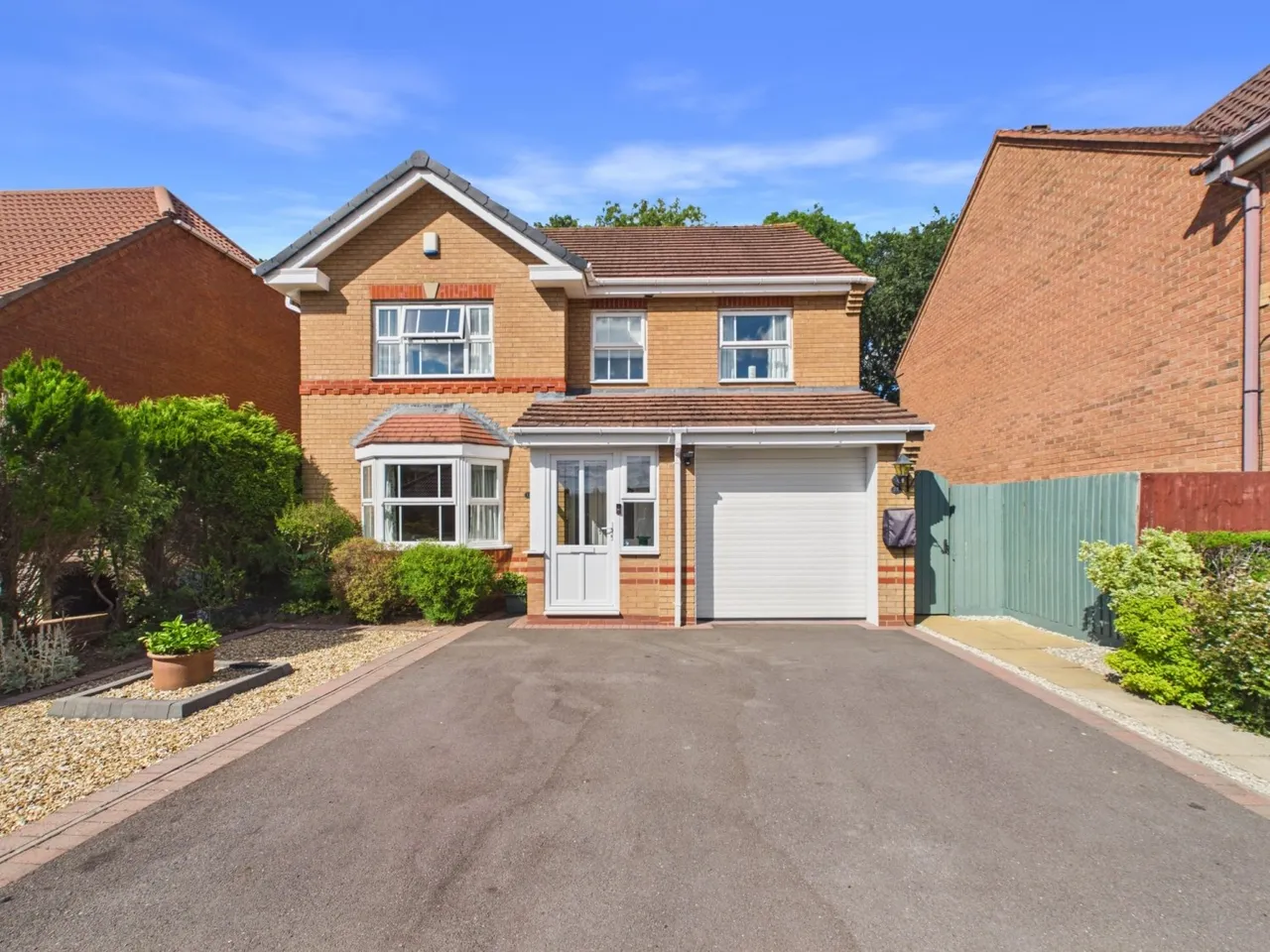 4 bed house for sale — Priorslee, Telford TF2 9GH