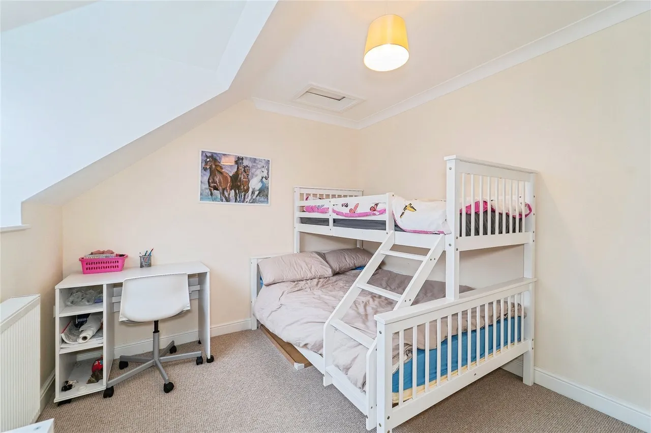 Castle Close, Roch, SA62, photo 15
