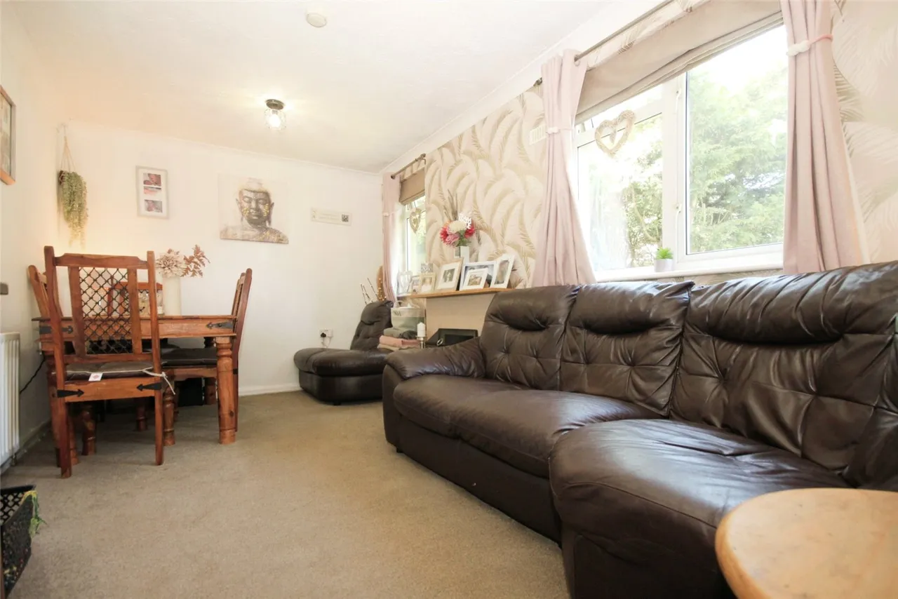 Meadow Lane, Runwell, Wickford, Essex, SS11, photo 3