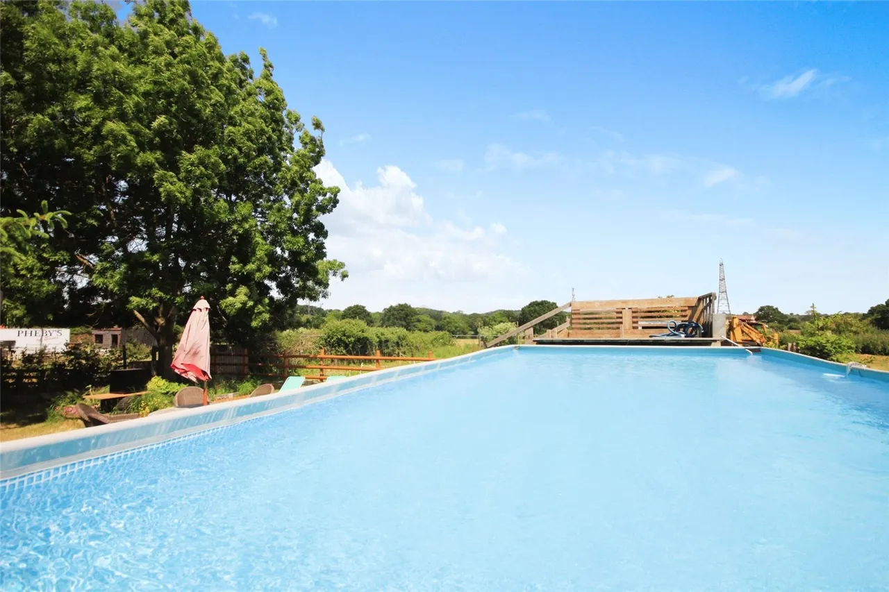 Meadow Lane, Runwell, Wickford, Essex, SS11, photo 9