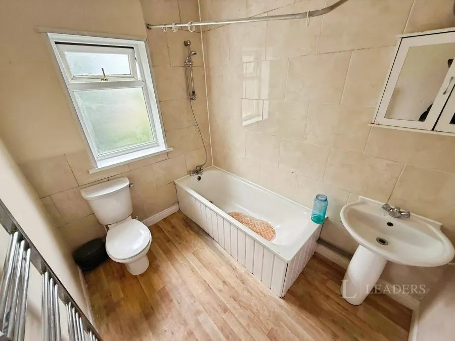 Briarwood Drive, Bradford, BD6, photo 6