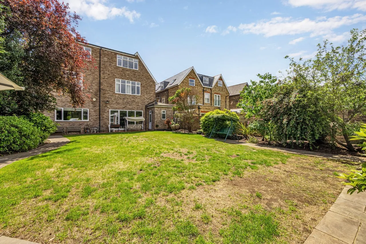 Hamilton Road, London, W5, photo 28