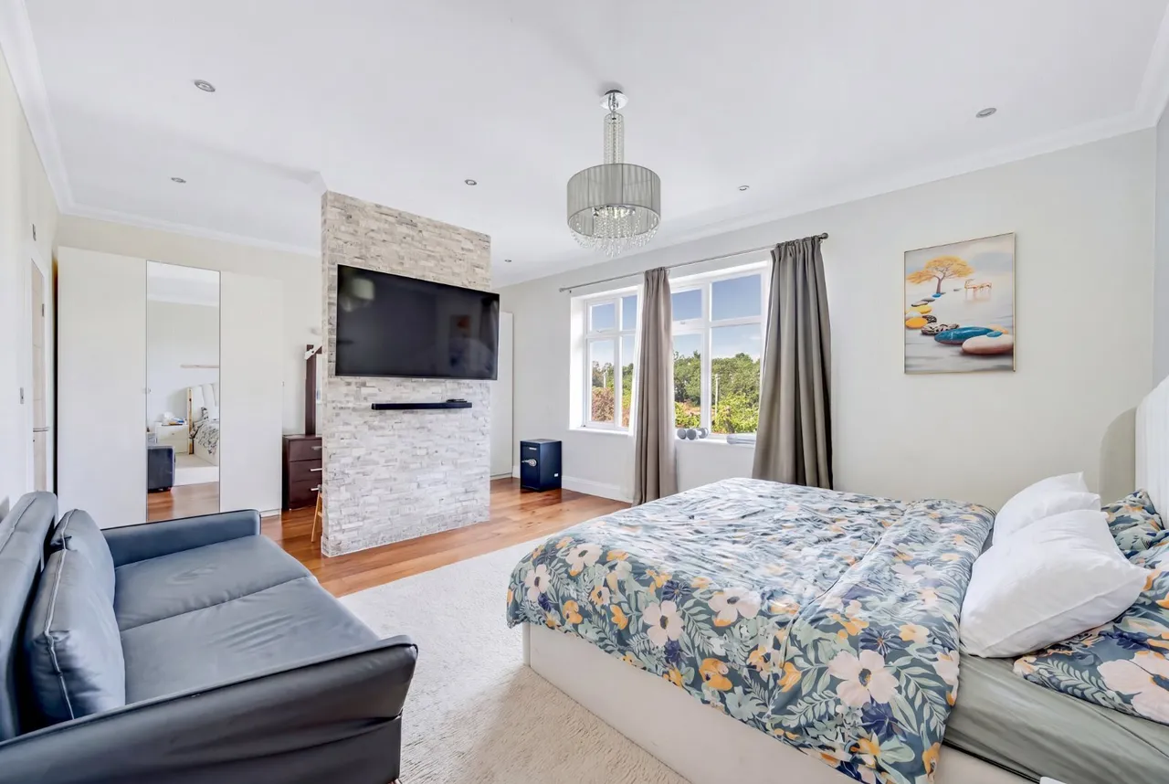 Hamilton Road, London, W5, photo 11