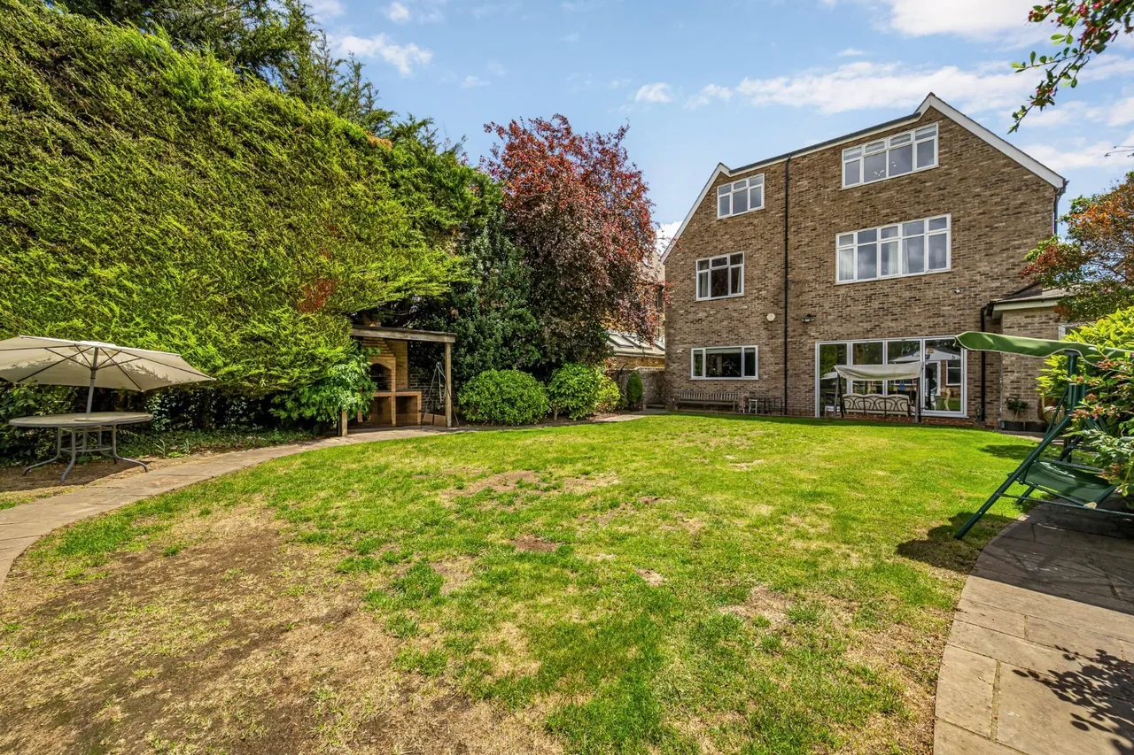 Hamilton Road, London, W5, photo 27