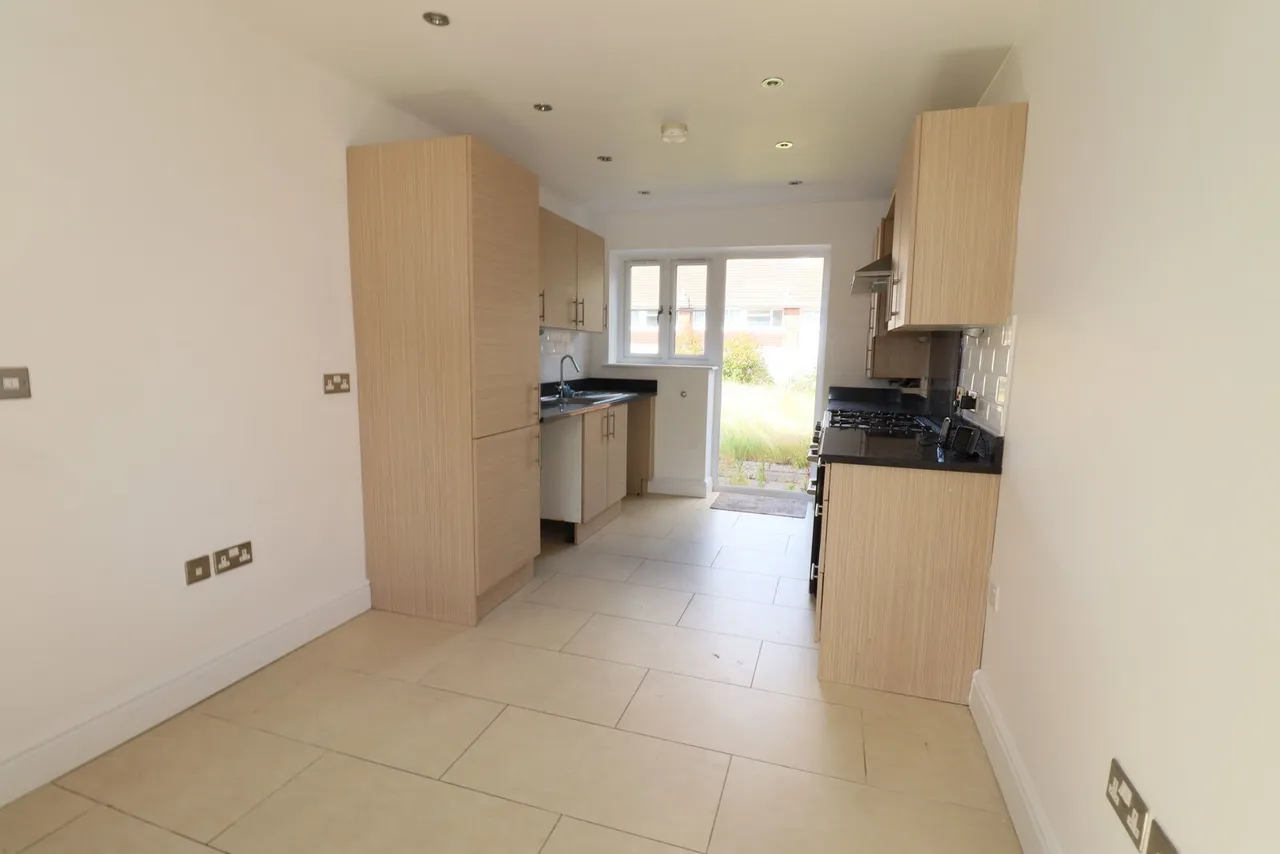 Longmead Avenue, Chelmsford, CM2 7EY, photo 6