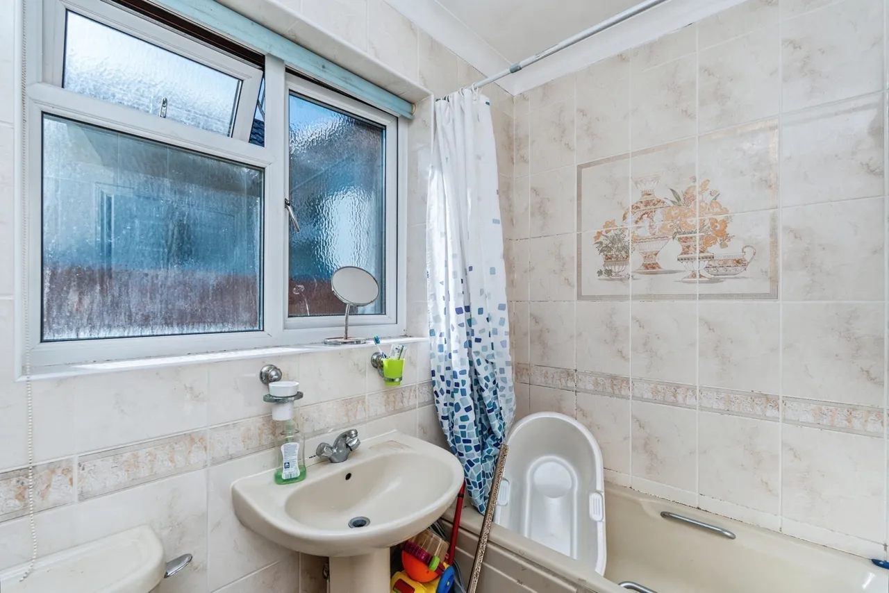 Bath Road, Southampton, SO19, photo 16