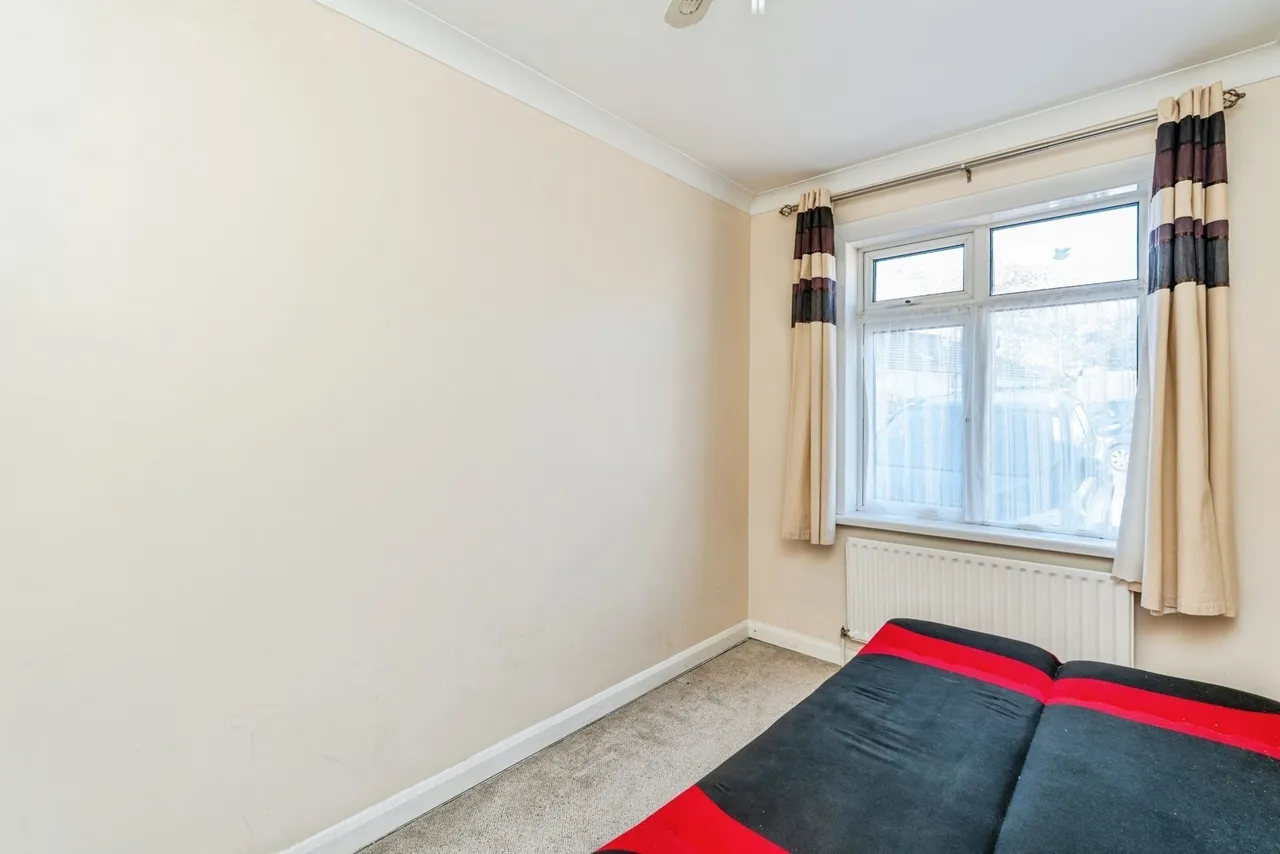 Bath Road, Southampton, SO19, photo 12