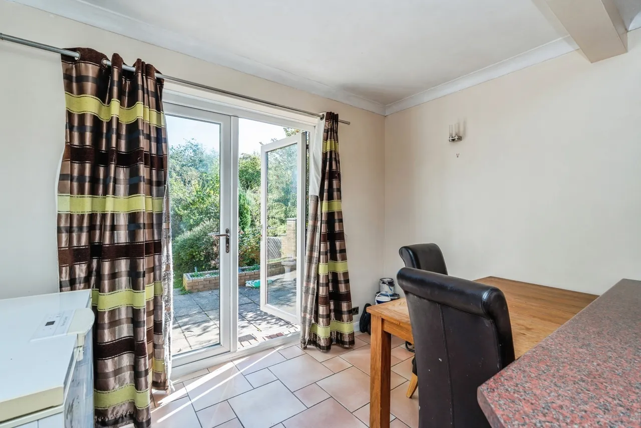 Bath Road, Southampton, SO19, photo 9