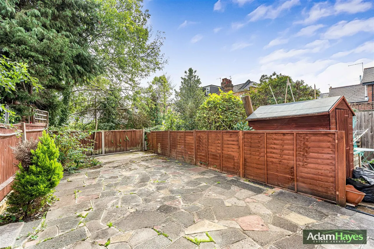 Northwood Gardens, North Finchley, N12, photo 16