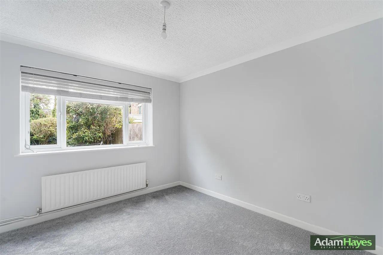 Northwood Gardens, North Finchley, N12, photo 6