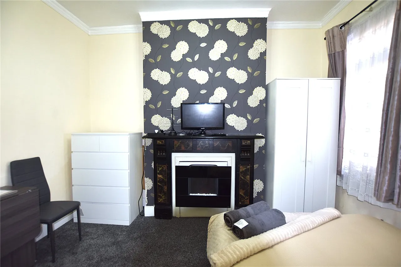Brook Road, Thornton Heath, CR7, photo 2