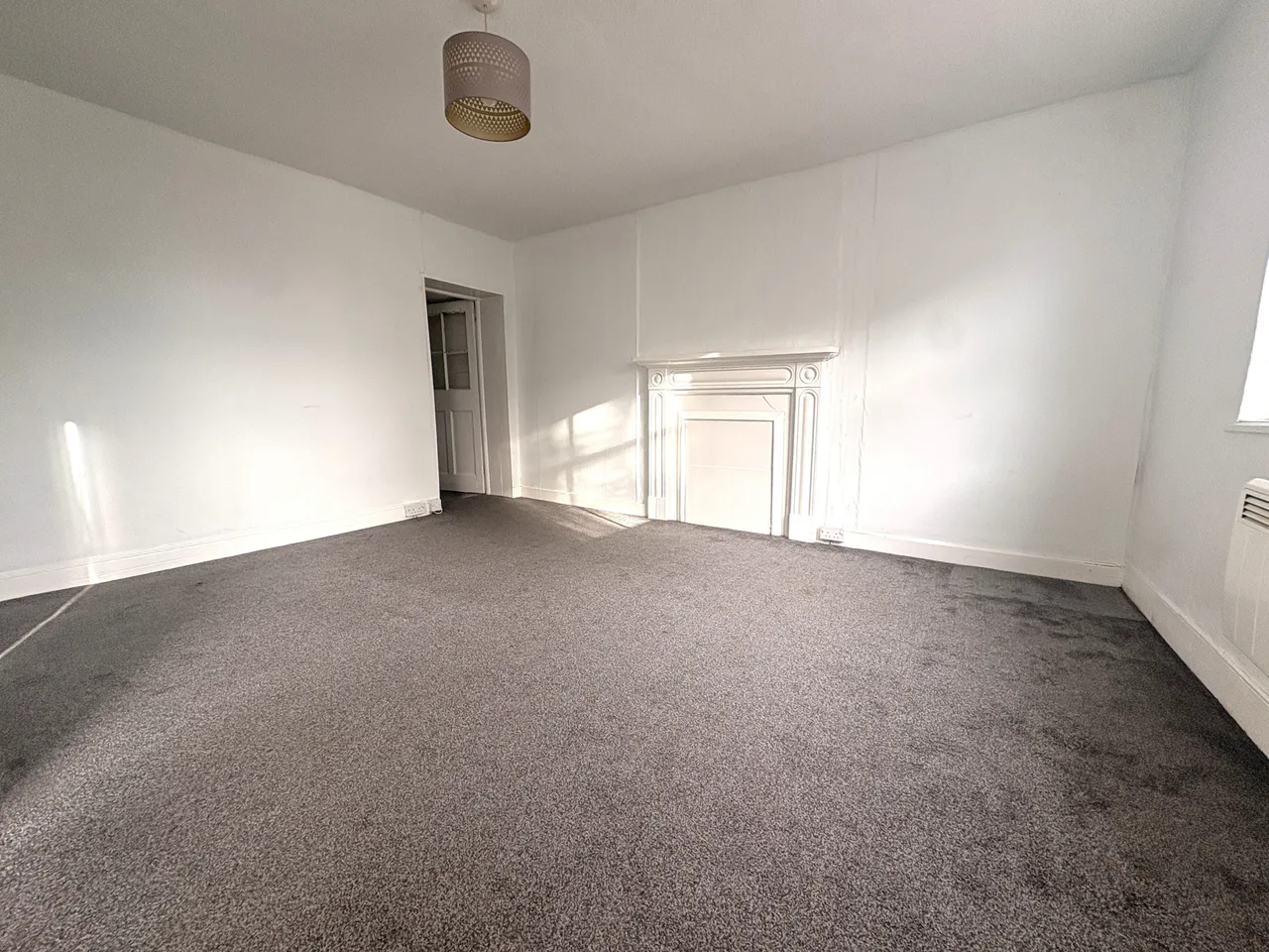 High Street, March, PE15, photo 3