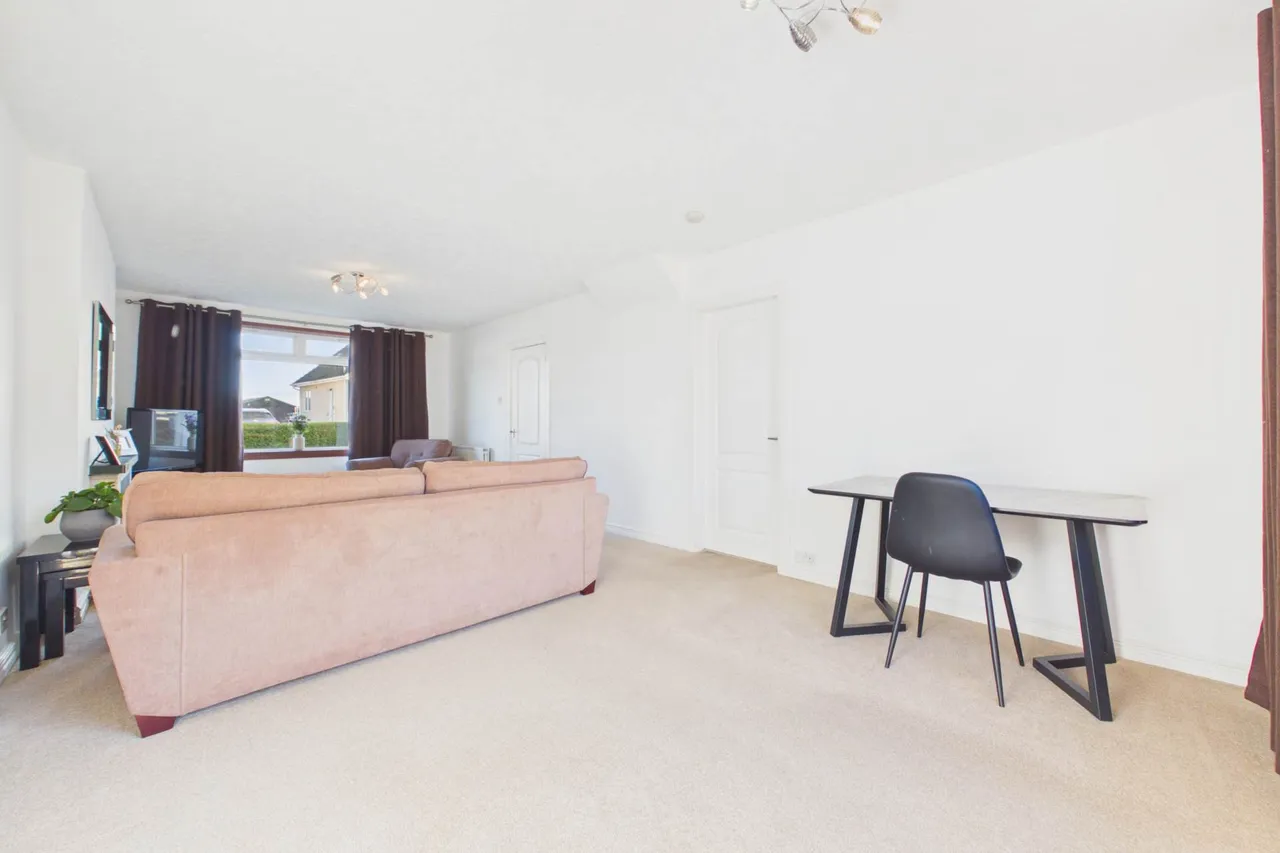 Monroe Drive, Tannochside, photo 9