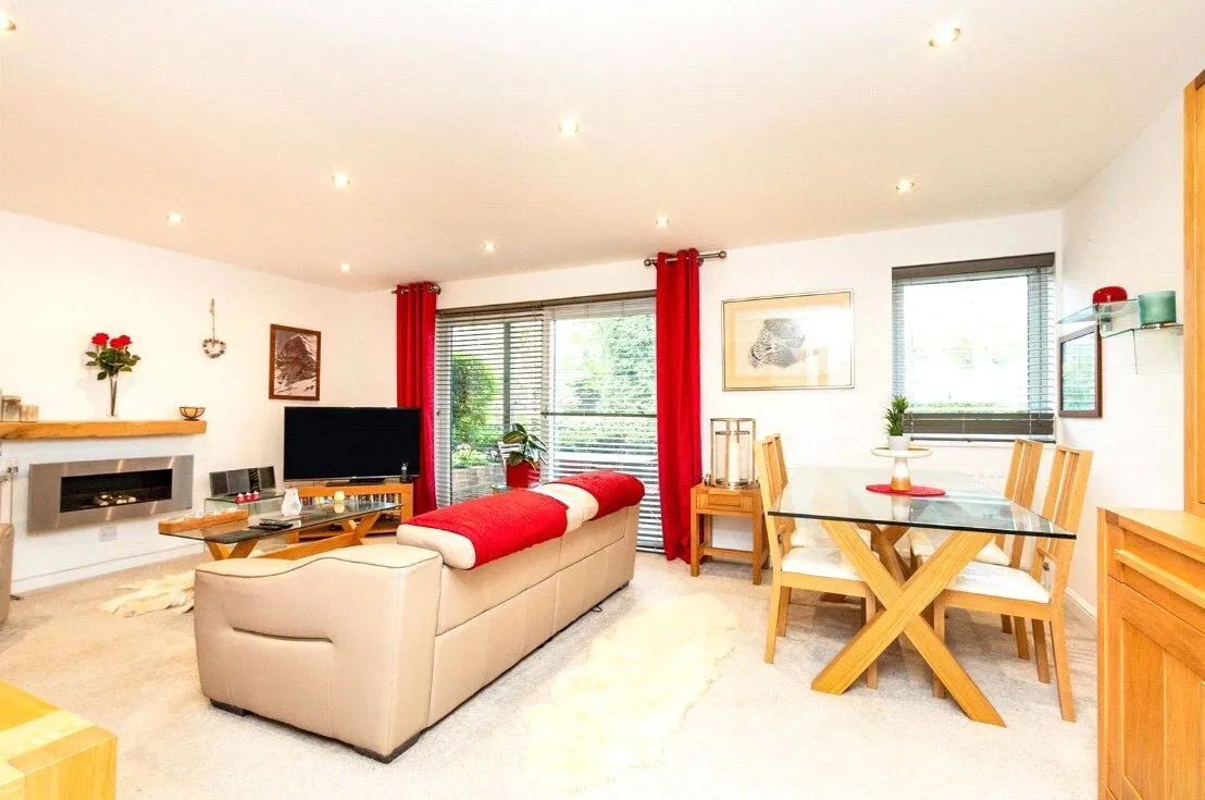 Collingwood Rise, Camberley, GU15, photo 5