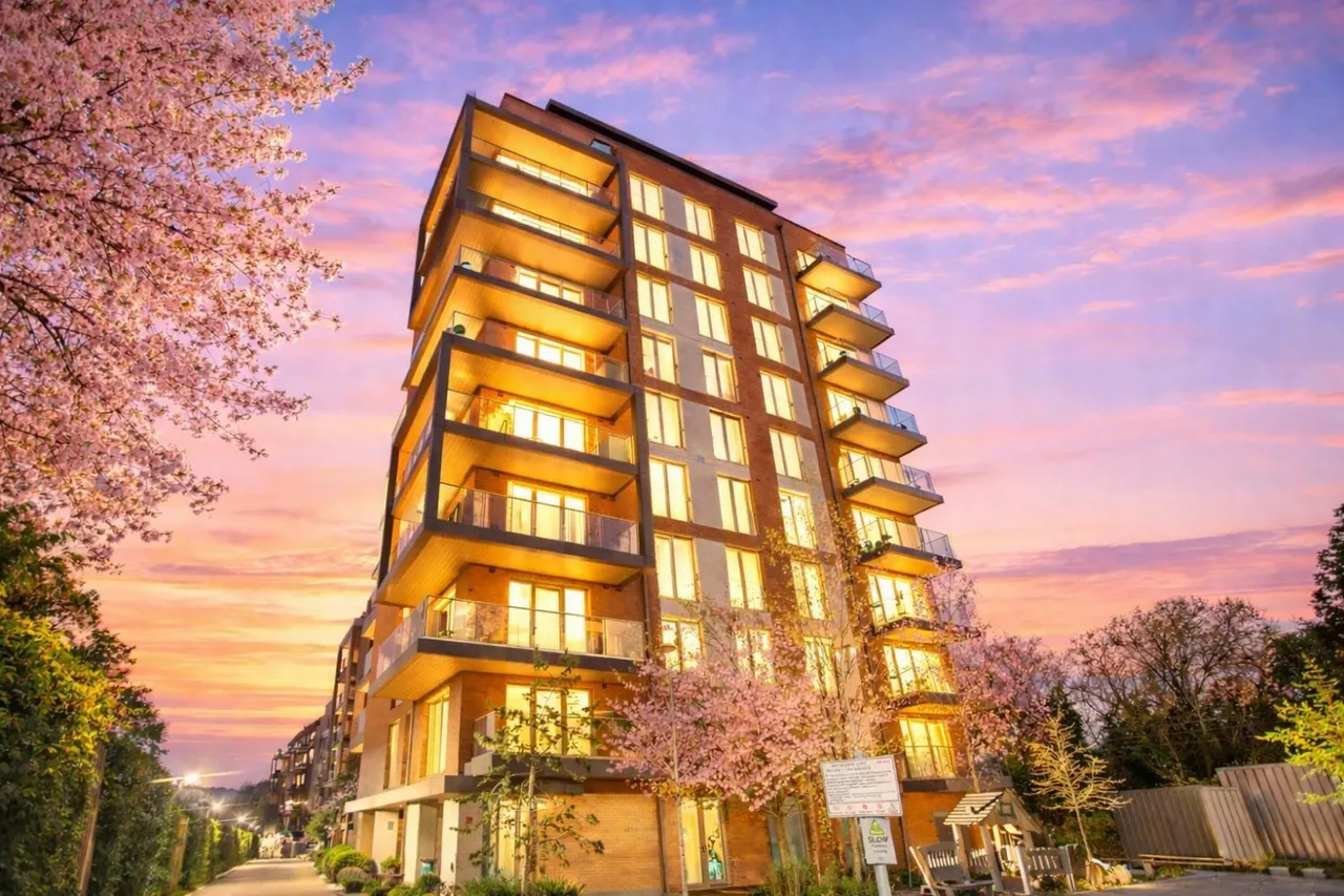 2 bed flat for sale — Milne Building, West Hampstead Square, London, NW6