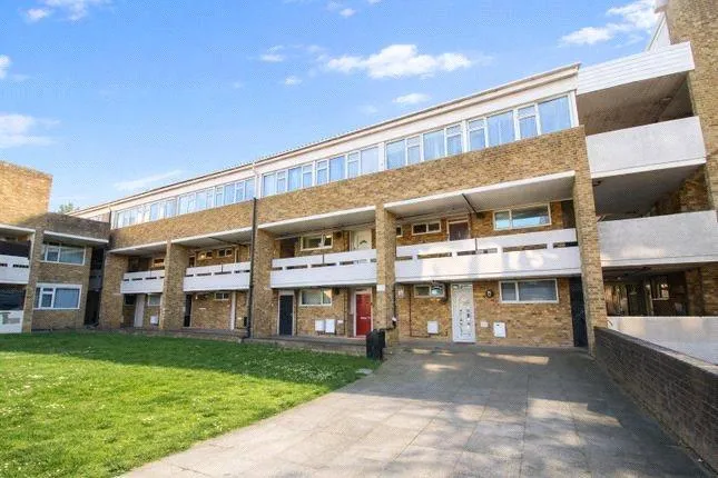 1 bed flat to rent, Brockles Mead, Harlow, CM19