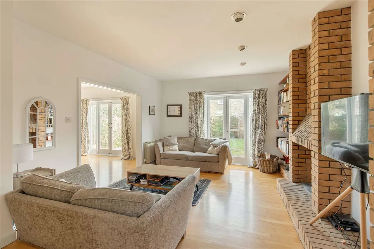 Courtland Avenue, Cambridge, Cambridgeshire, CB1 7AT, photo 2