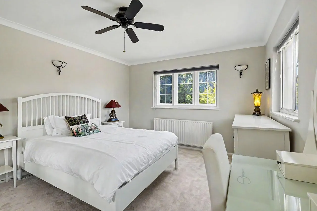 London Road, St Ippolyts, SG4, photo 33