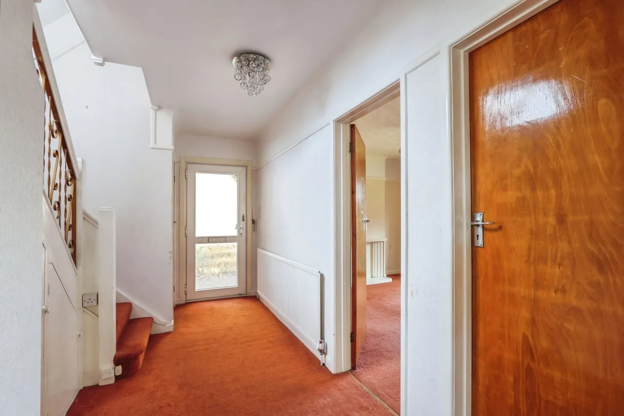 Talbot Drive, Talbot Heath, BH12, photo 11