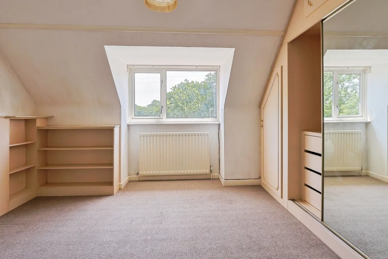 Talbot Drive, Talbot Heath, BH12, photo 13
