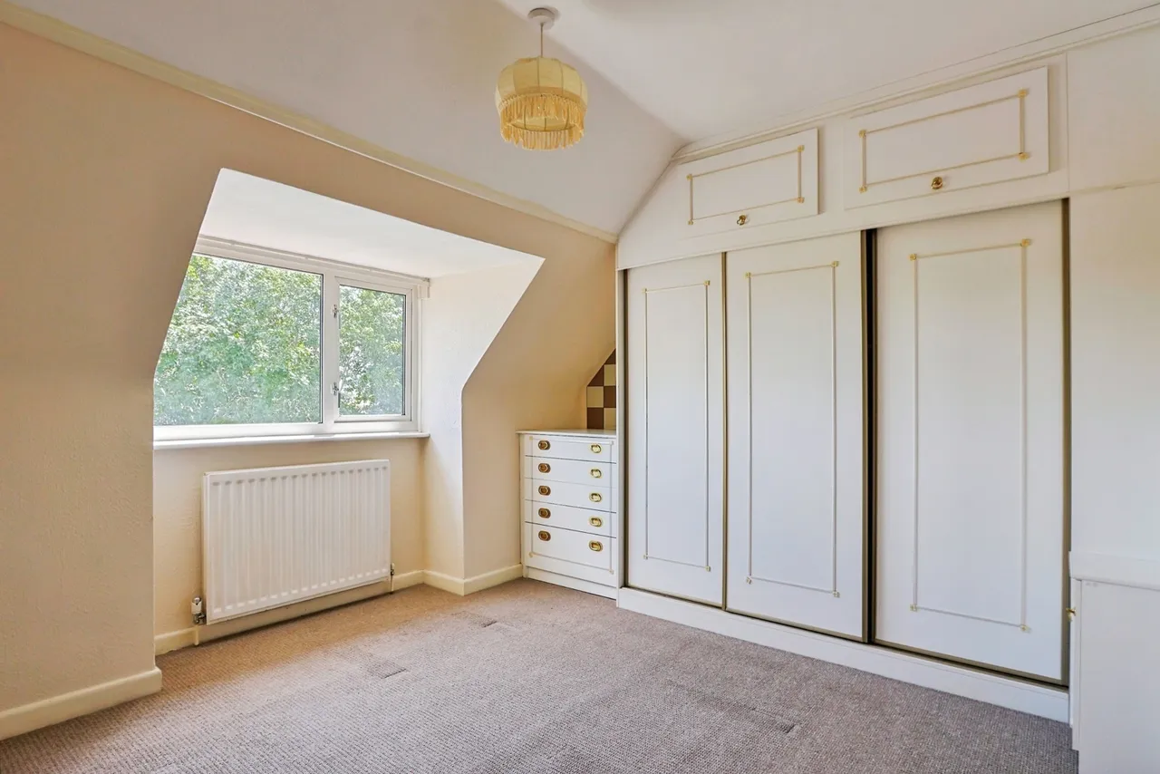 Talbot Drive, Talbot Heath, BH12, photo 14