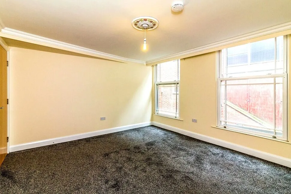 College Street, Rotherham, S65, photo 5