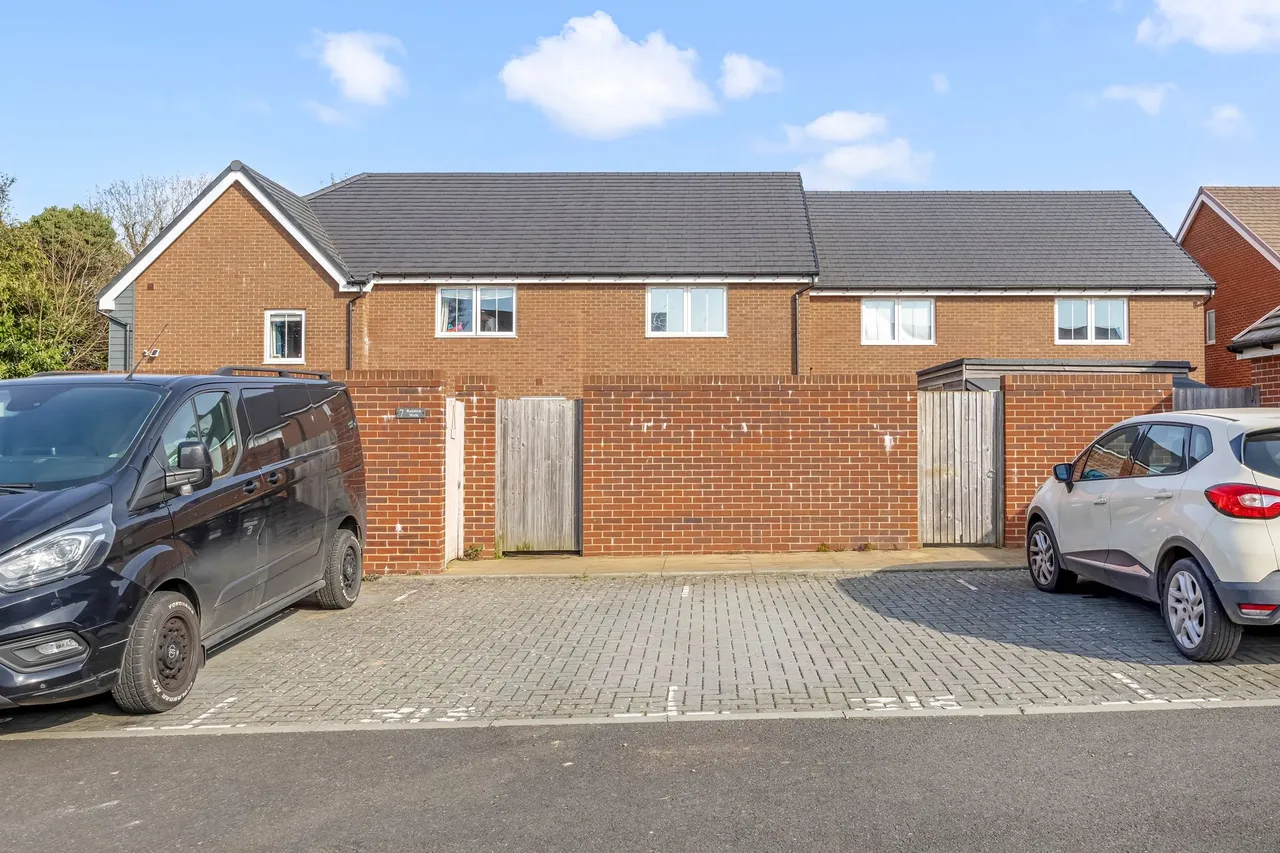 Roddick Walk, Haywards Heath, RH16, photo 14