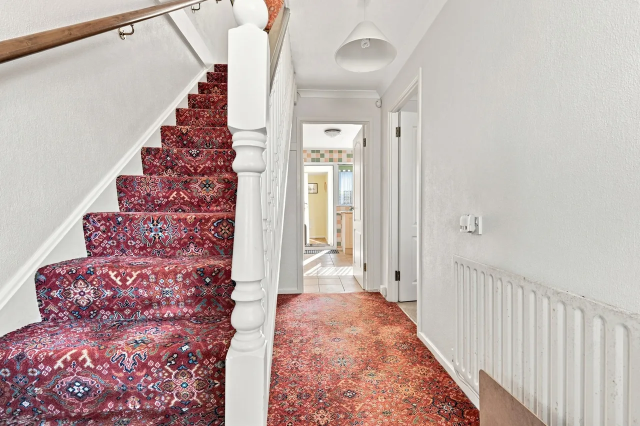 Fairways, Waltham Abbey, EN9, photo 19