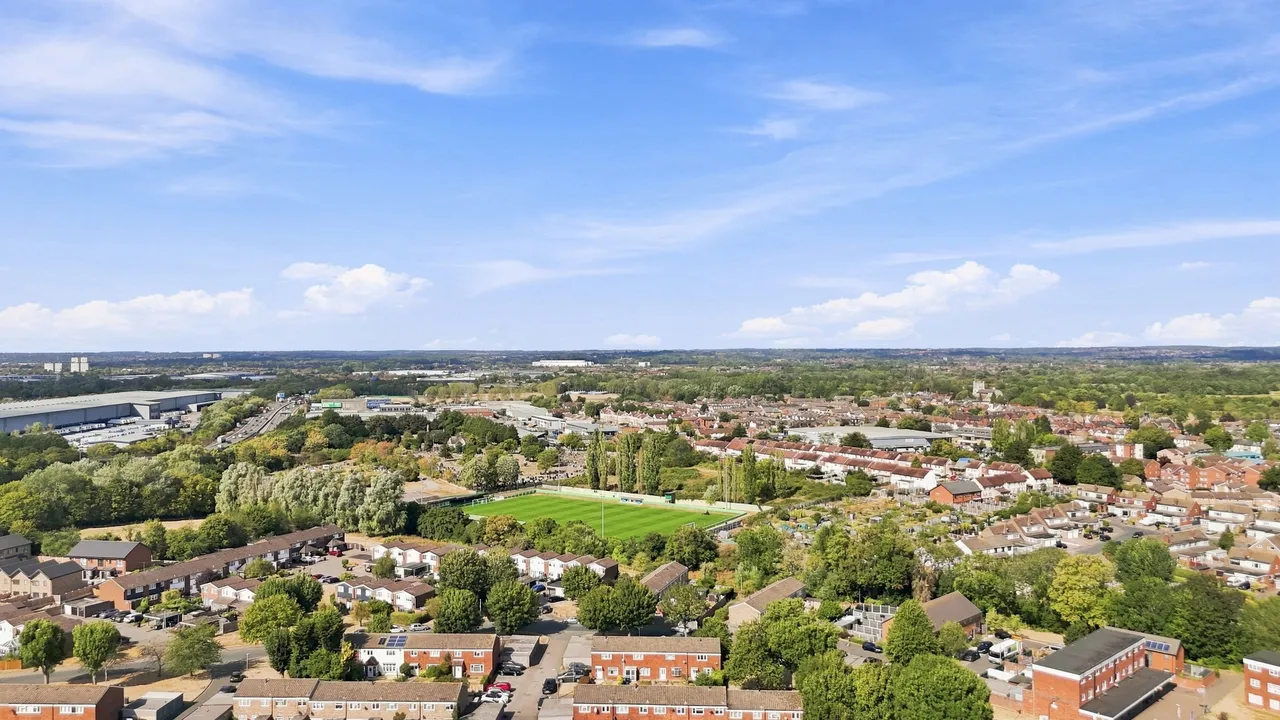 Fairways, Waltham Abbey, EN9, photo 13