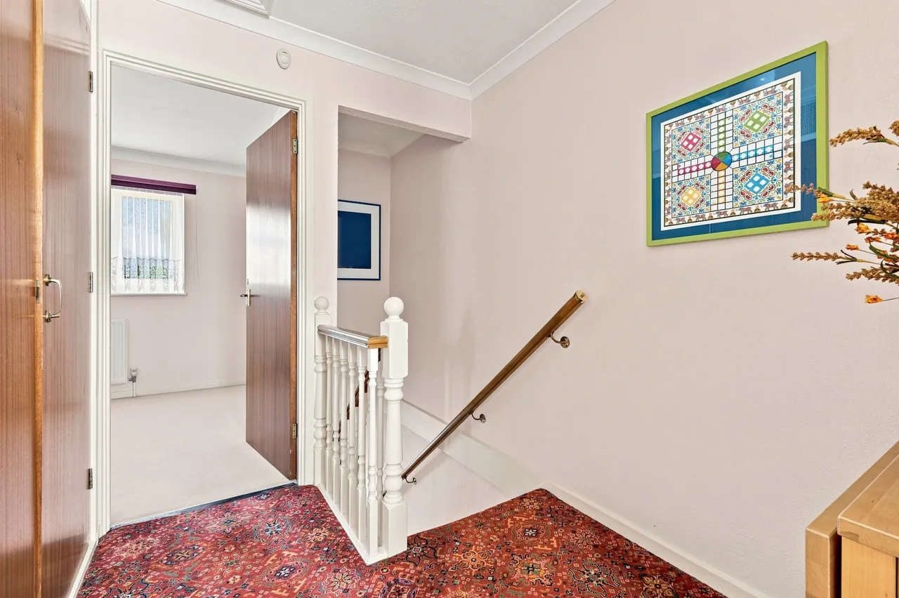 Fairways, Waltham Abbey, EN9, photo 20