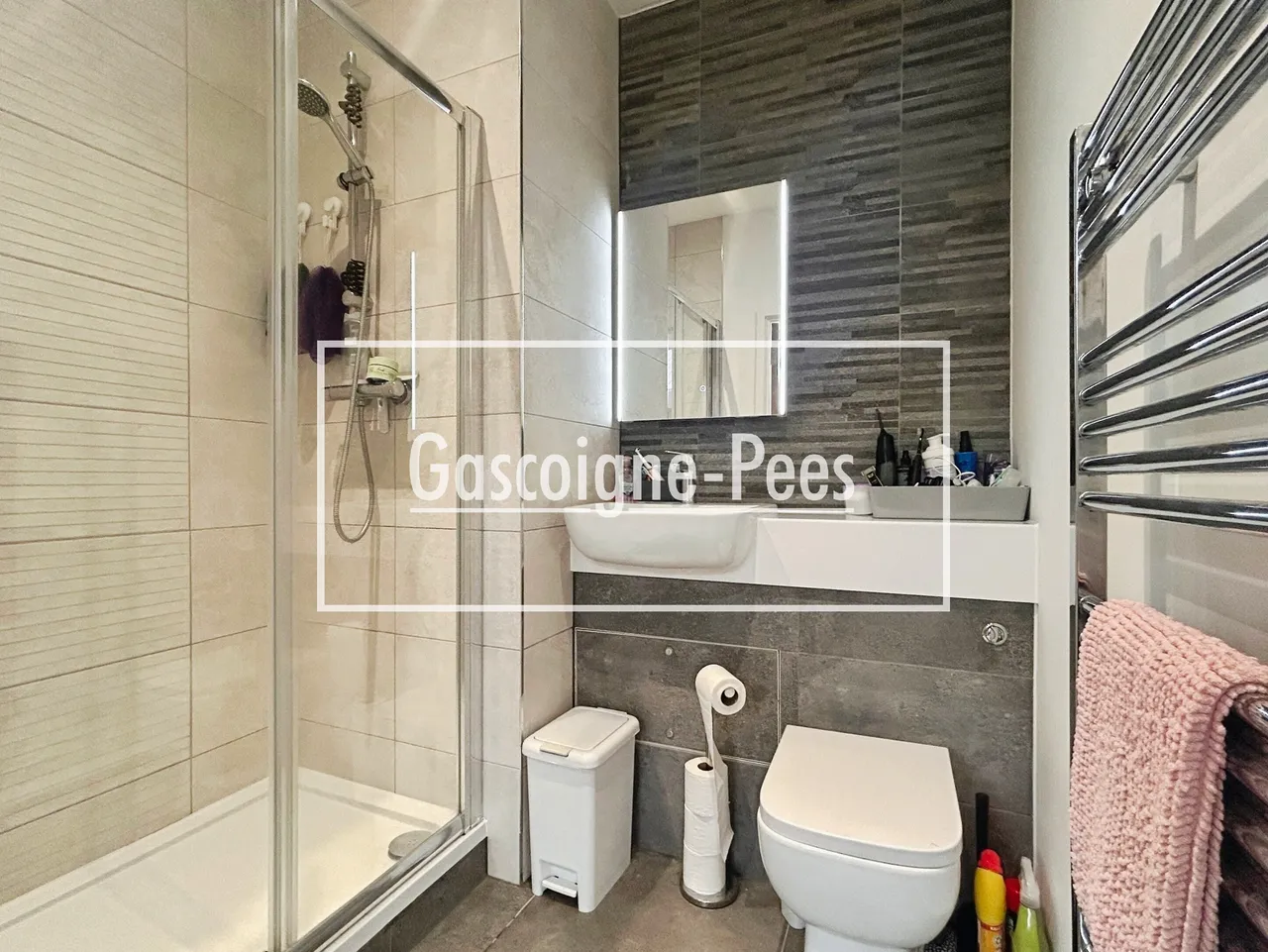 Springfield House, Ashwood Park, RG23, photo 6