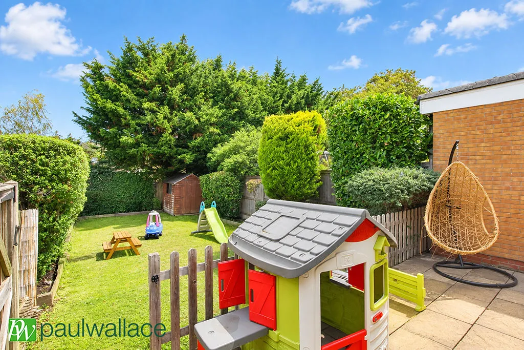 Moorhurst Avenue, Goffs Oak, EN7, photo 11