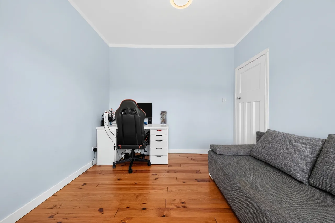 Fenwick Road, Giffnock, Lanarkshire, G46, photo 12