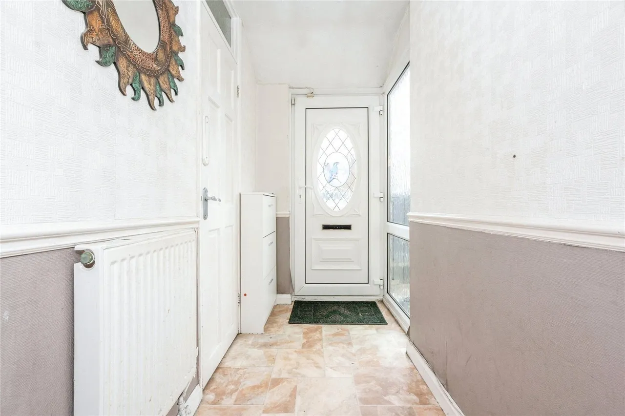 Brennan Road, Tilbury, Essex, RM18, photo 5