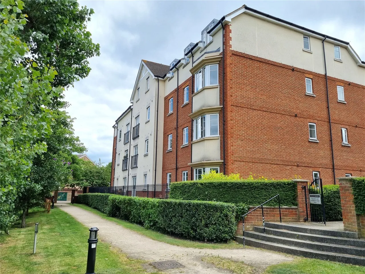 1 bed flat for sale — Peppermint Road, Hitchin, Hertfordshire, SG5