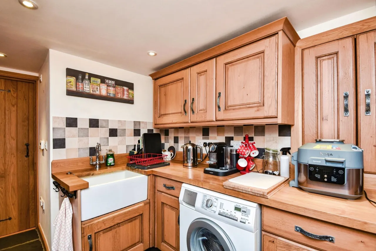Hawkshead, Ambleside, LA22, photo 9