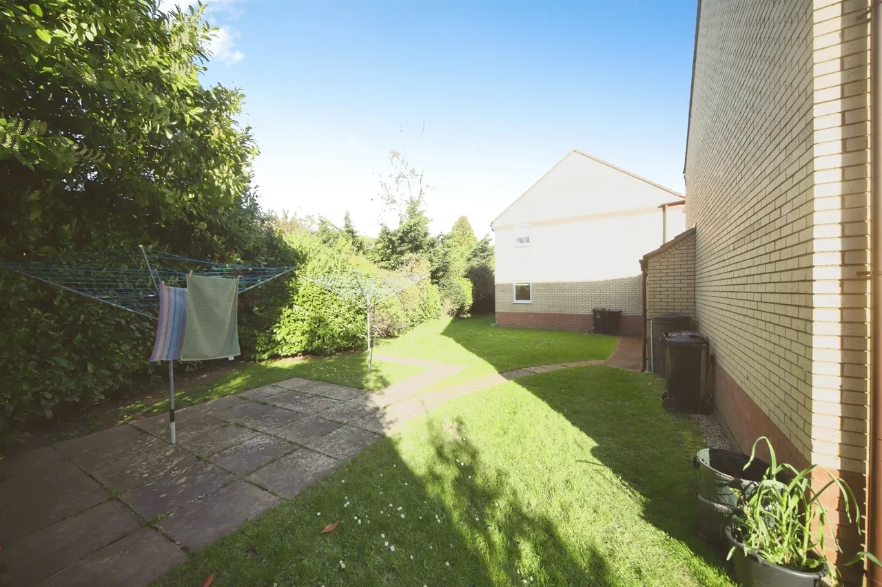 Northfield Gardens, Taunton, TA1, photo 4