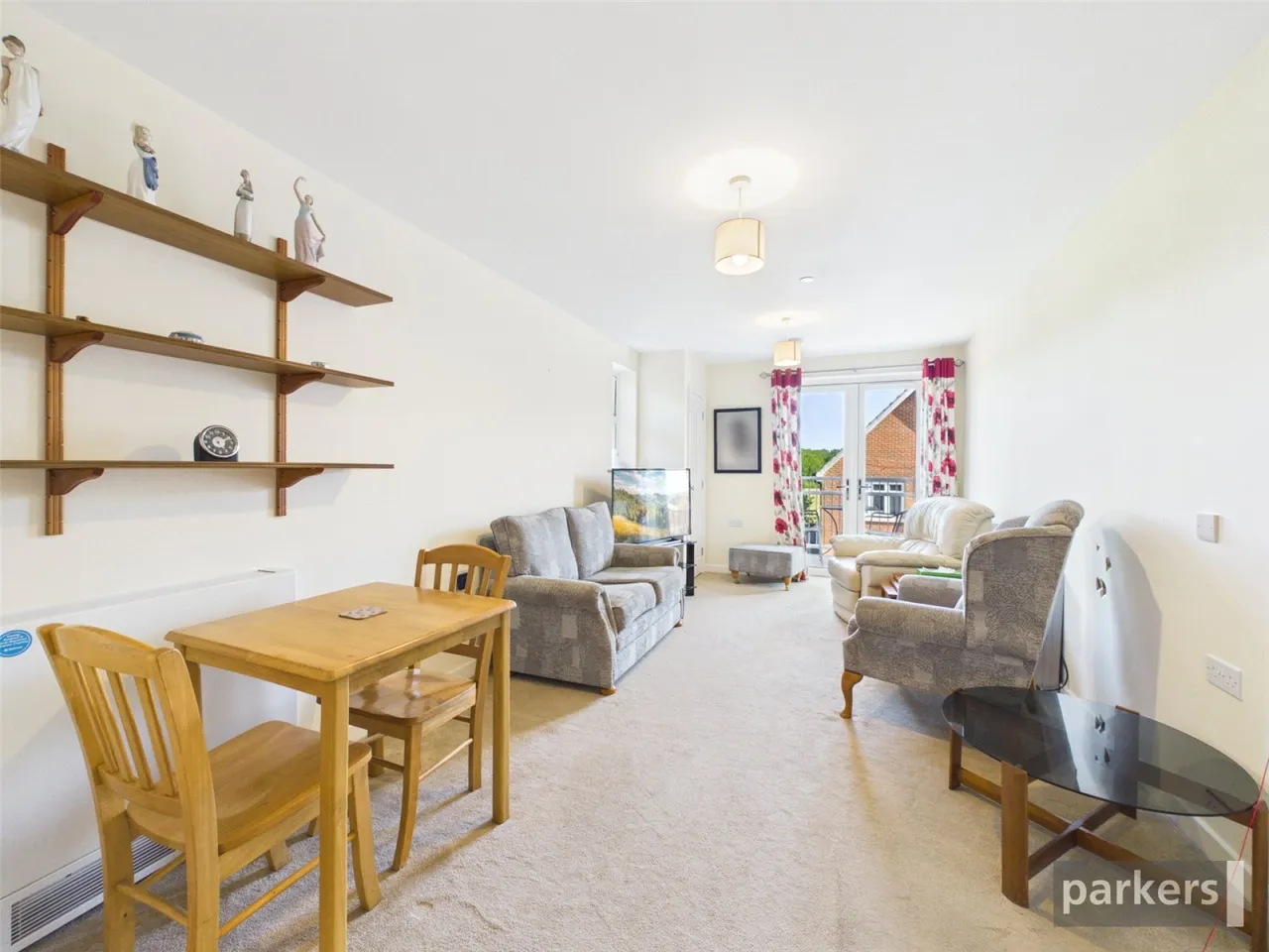 Englefield Place, Earley, RG6, photo 3