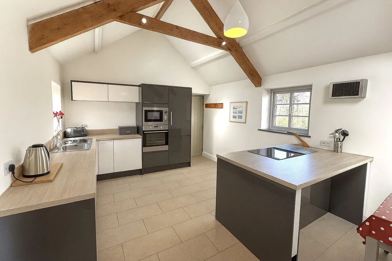 Ludchurch, Narberth, SA67, photo 6