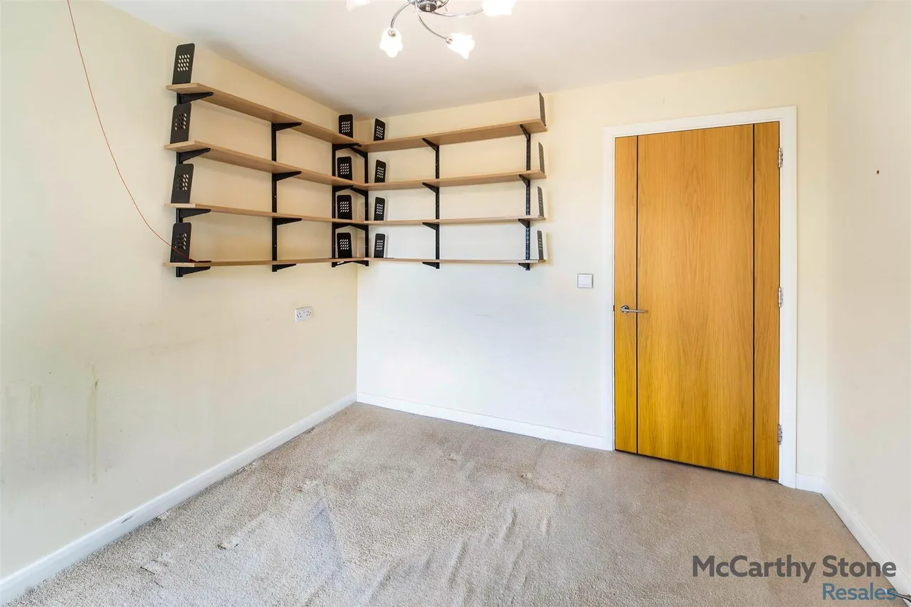Squirrel Way, Shadwell, LS17, photo 11