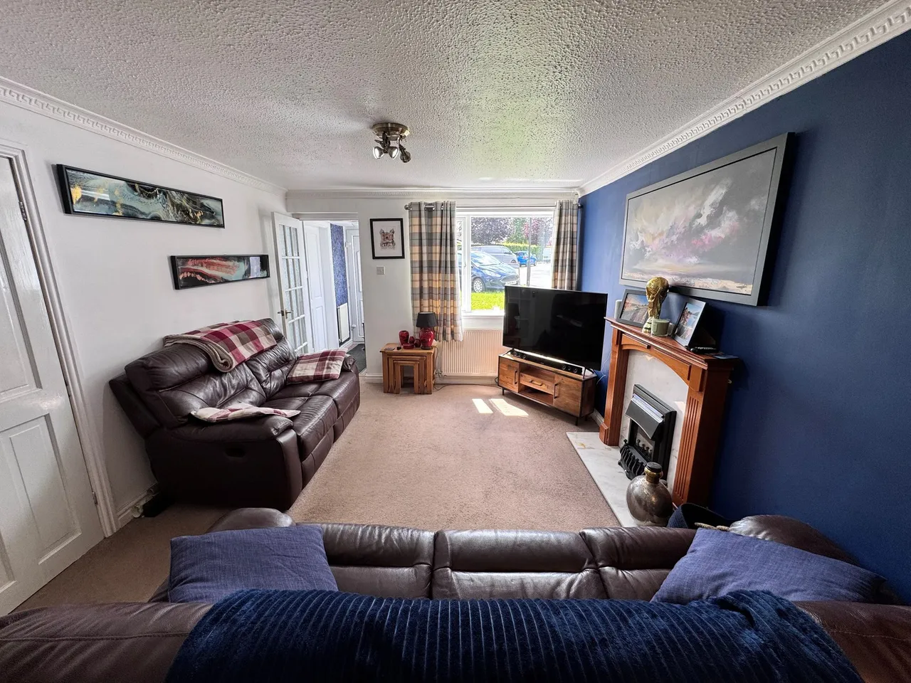 Grange Park Avenue, High Peak, photo 7